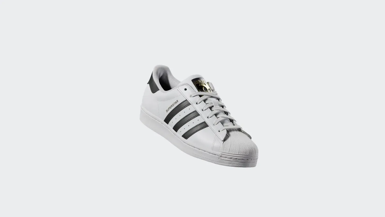 Superstar_Shoes_White_EG4958_video.jpg