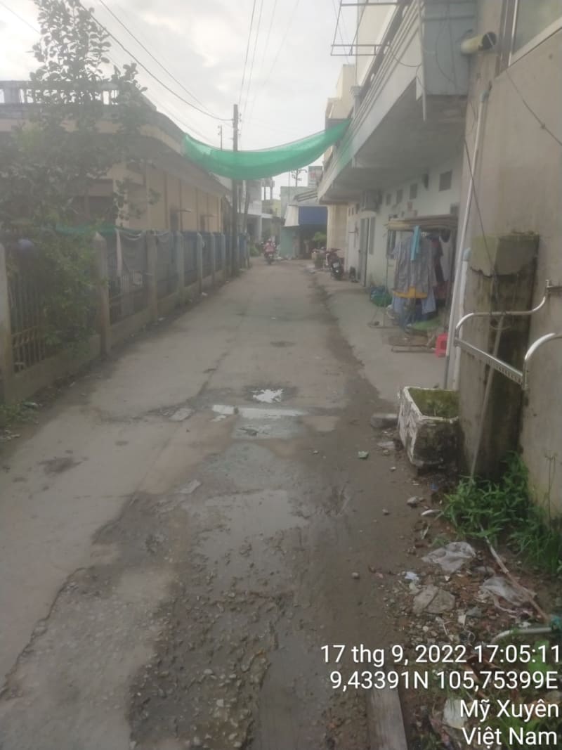 TT33-Lộ ấp Phú Tân - Ảnh 1