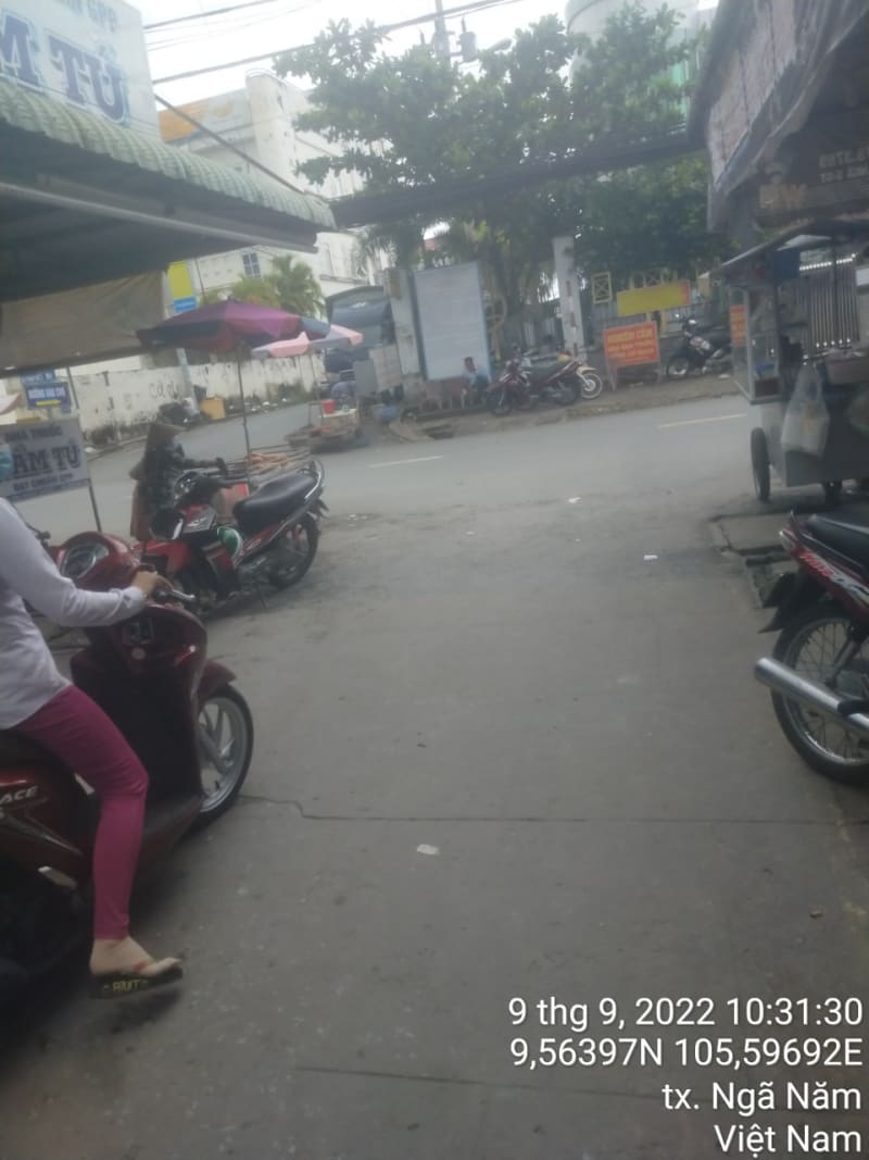 NN12-Đường Nguyễn Thị Minh Khai - Ảnh 1