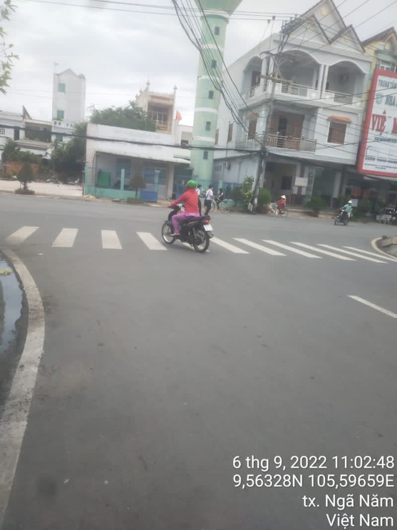 NN48-Đường Nguyễn Huệ - Ảnh 1