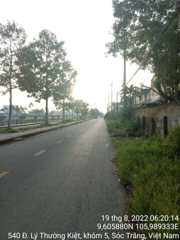 ST198 Đường dân sinh cặp chân cầu qua sông Masperro - Ảnh 3