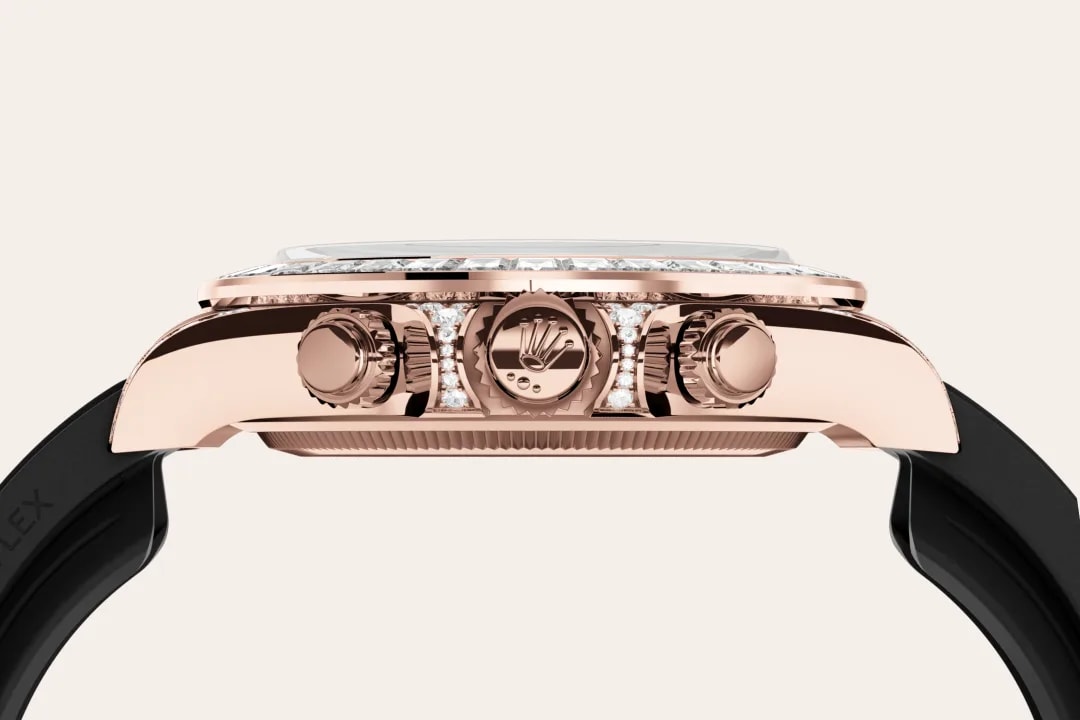 Rolex Cosmograph Daytona in 18 ct Everose gold with lugs set with diamonds M126535TBR-0002- Montecristo Jewellers Rolex Cosmograph Daytona in 18 ct Everose gold with lugs set with diamonds M126535TBR-0002- Montecristo Jewellers