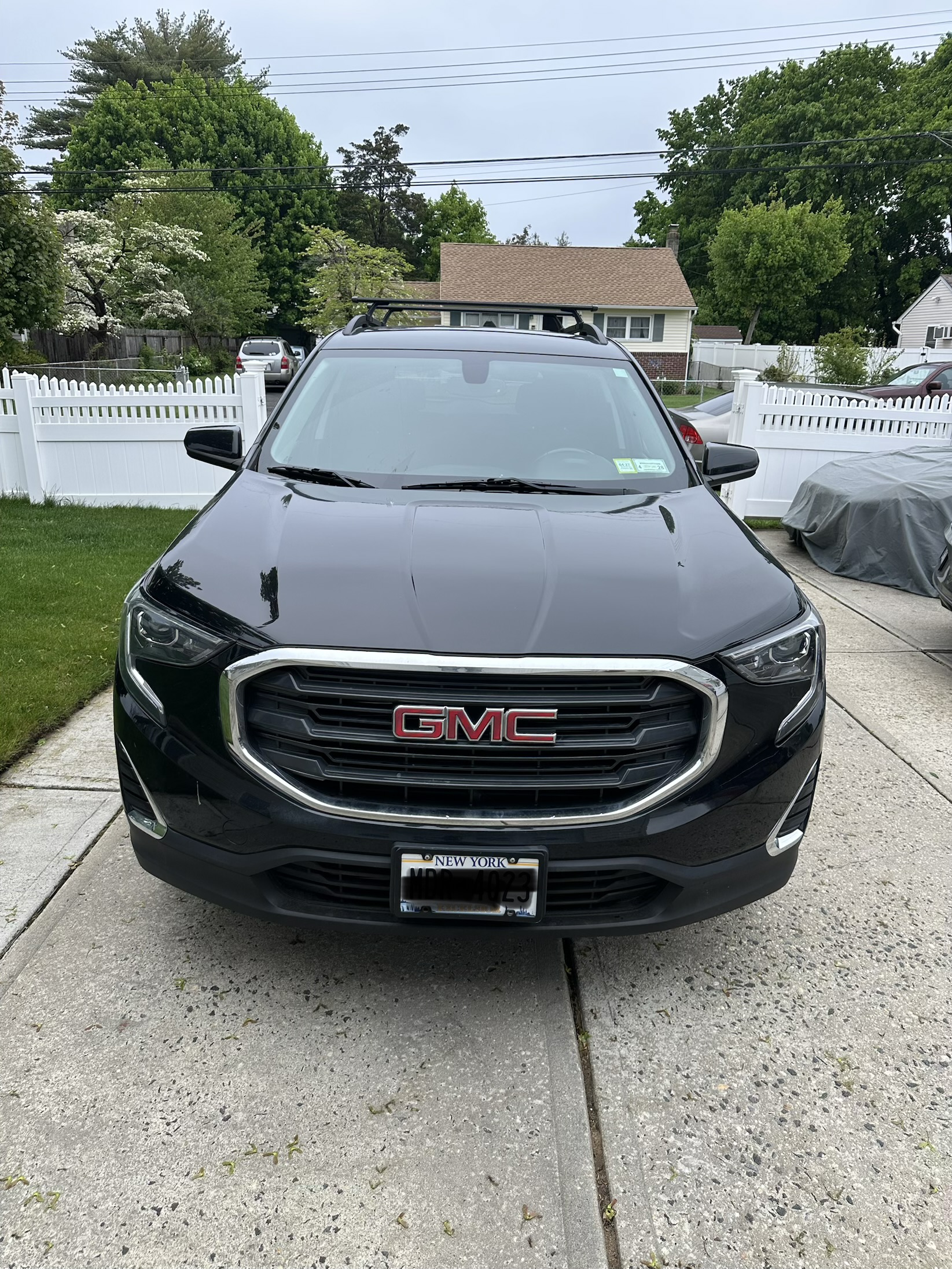 Vehicle photo 1