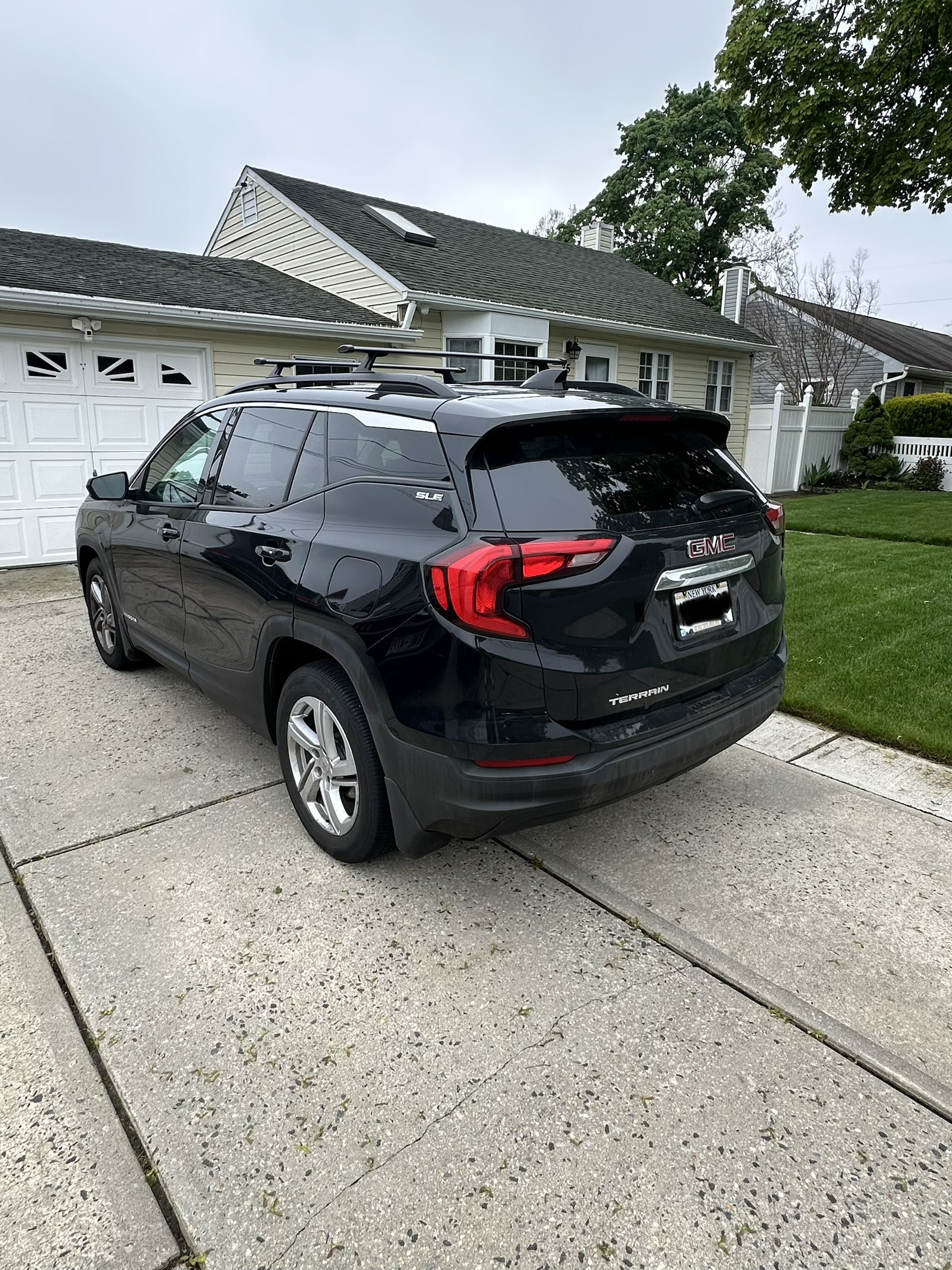 Vehicle photo 7