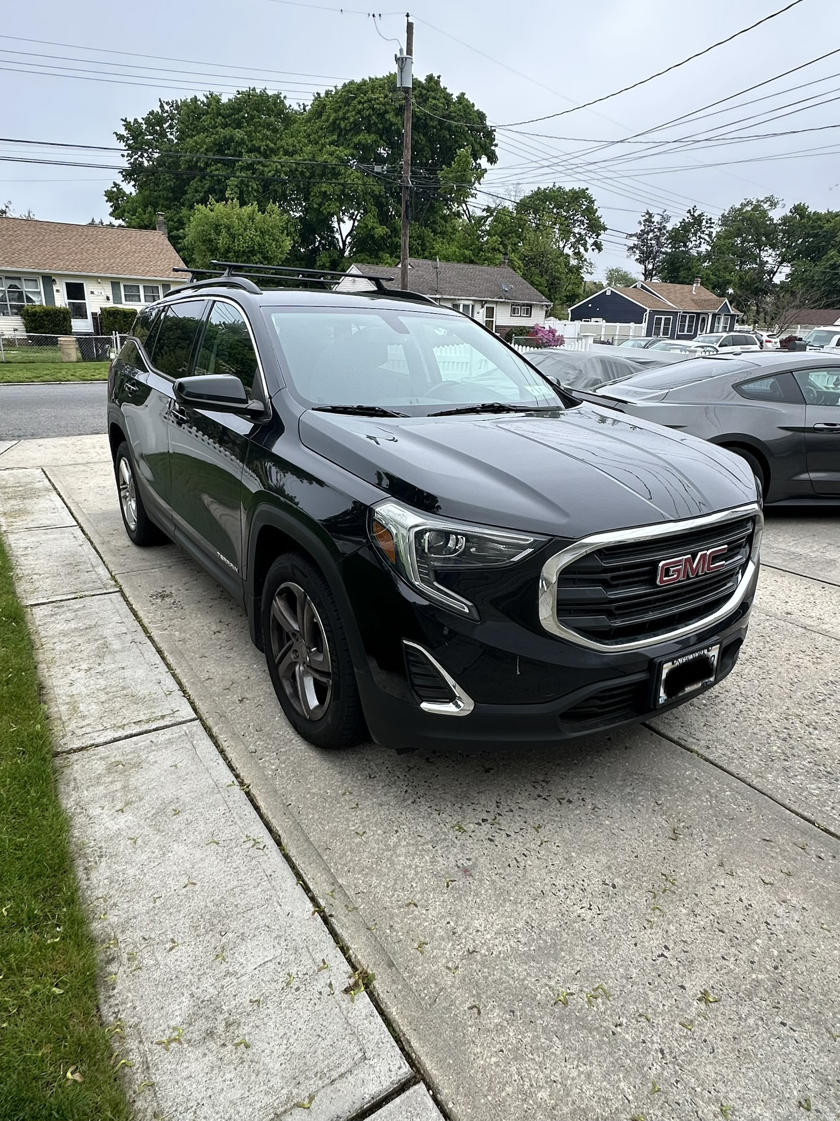 Vehicle photo 8