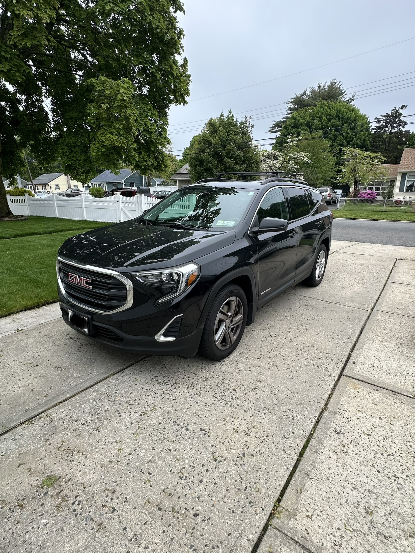 Vehicle photo 3