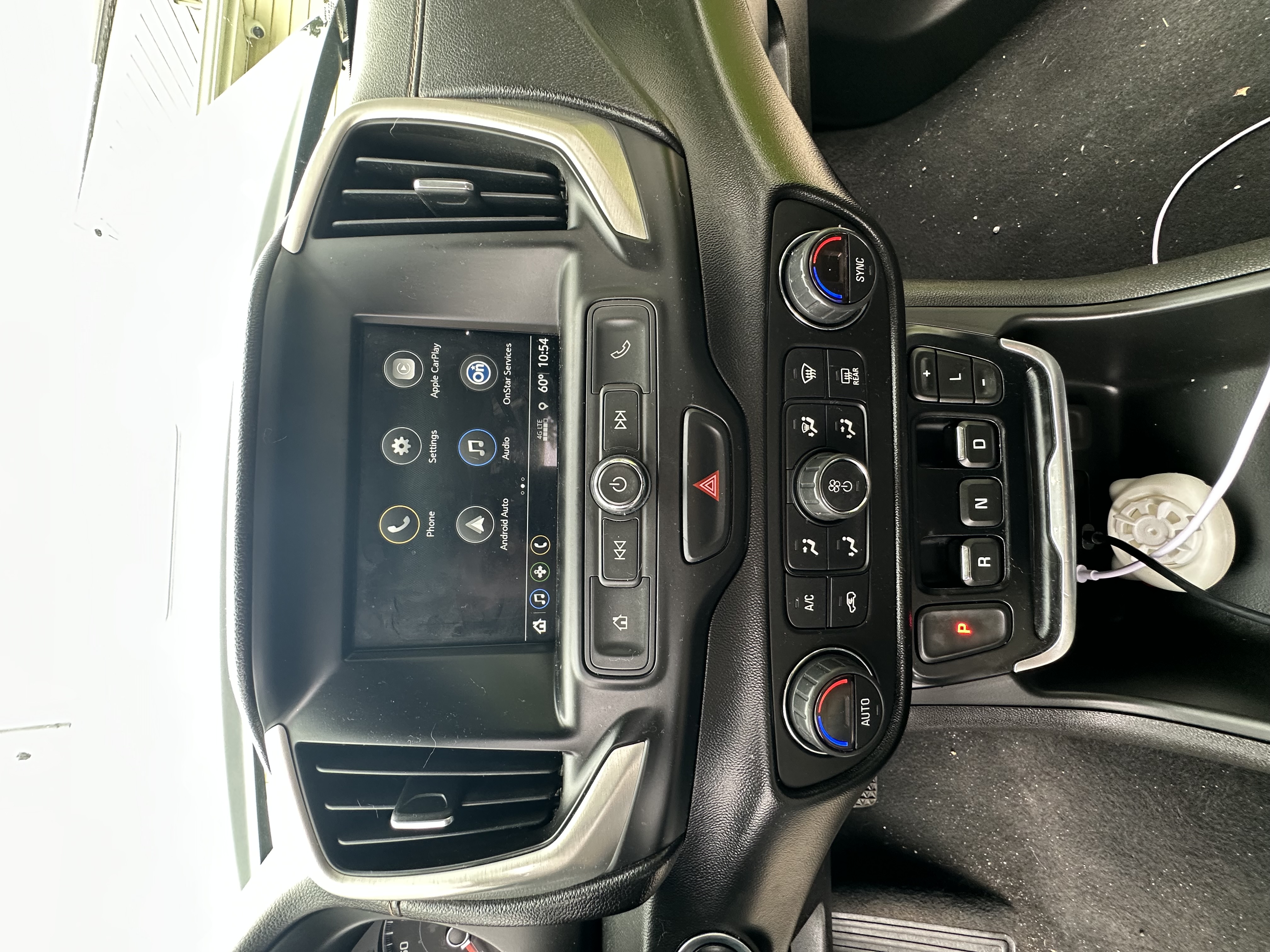 Vehicle photo 22
