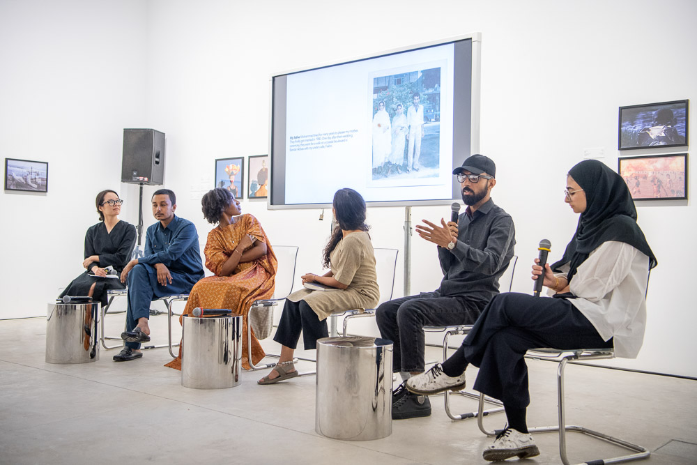 vantange point exhibition photo