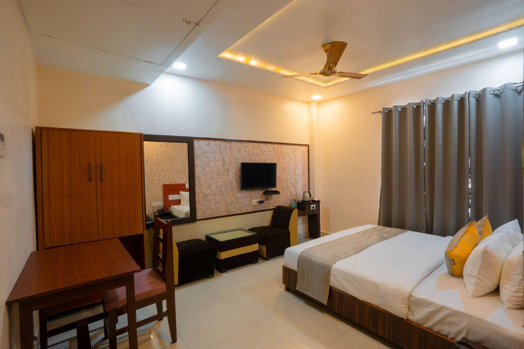Hotel-Kiaara