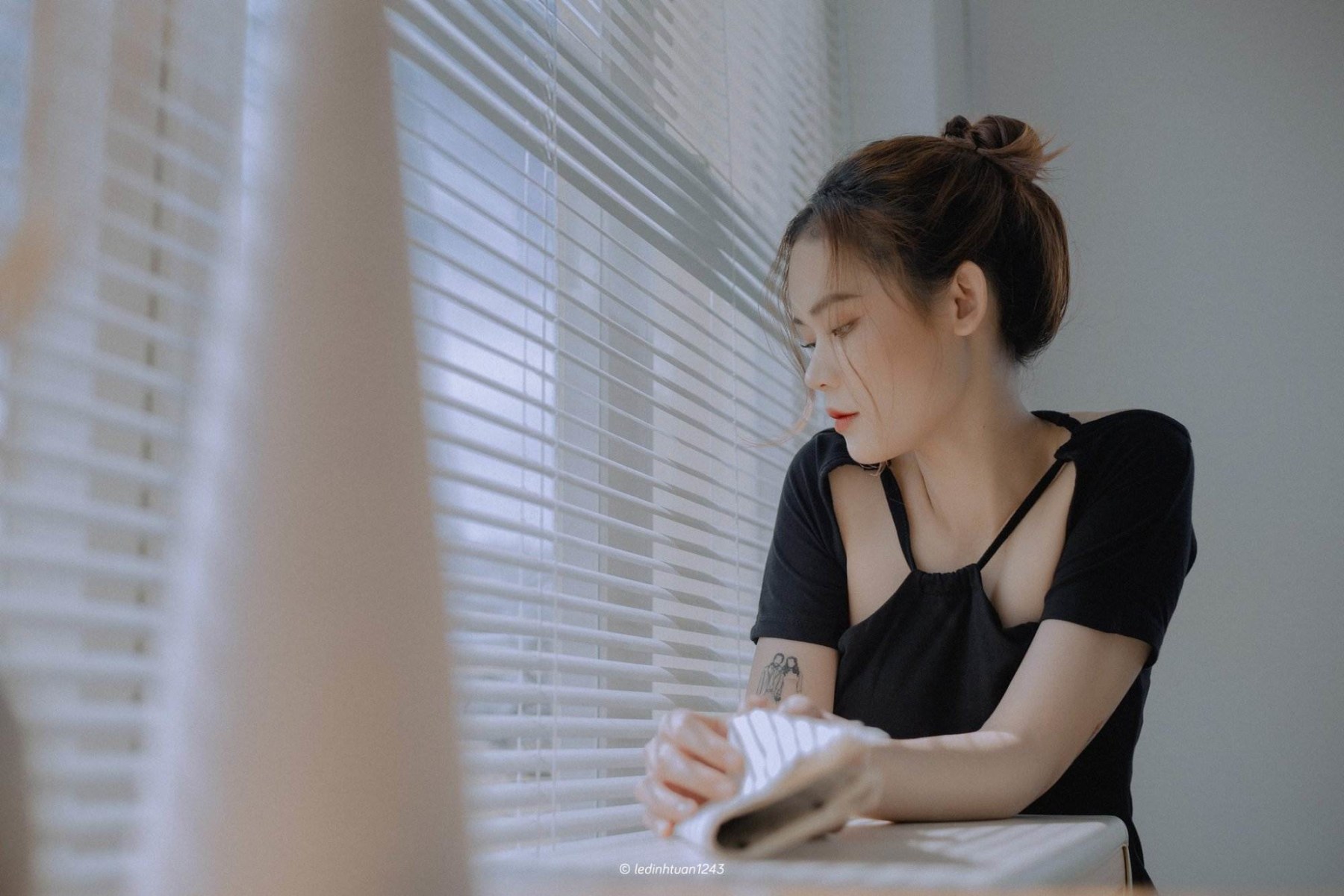 Mắt buồn