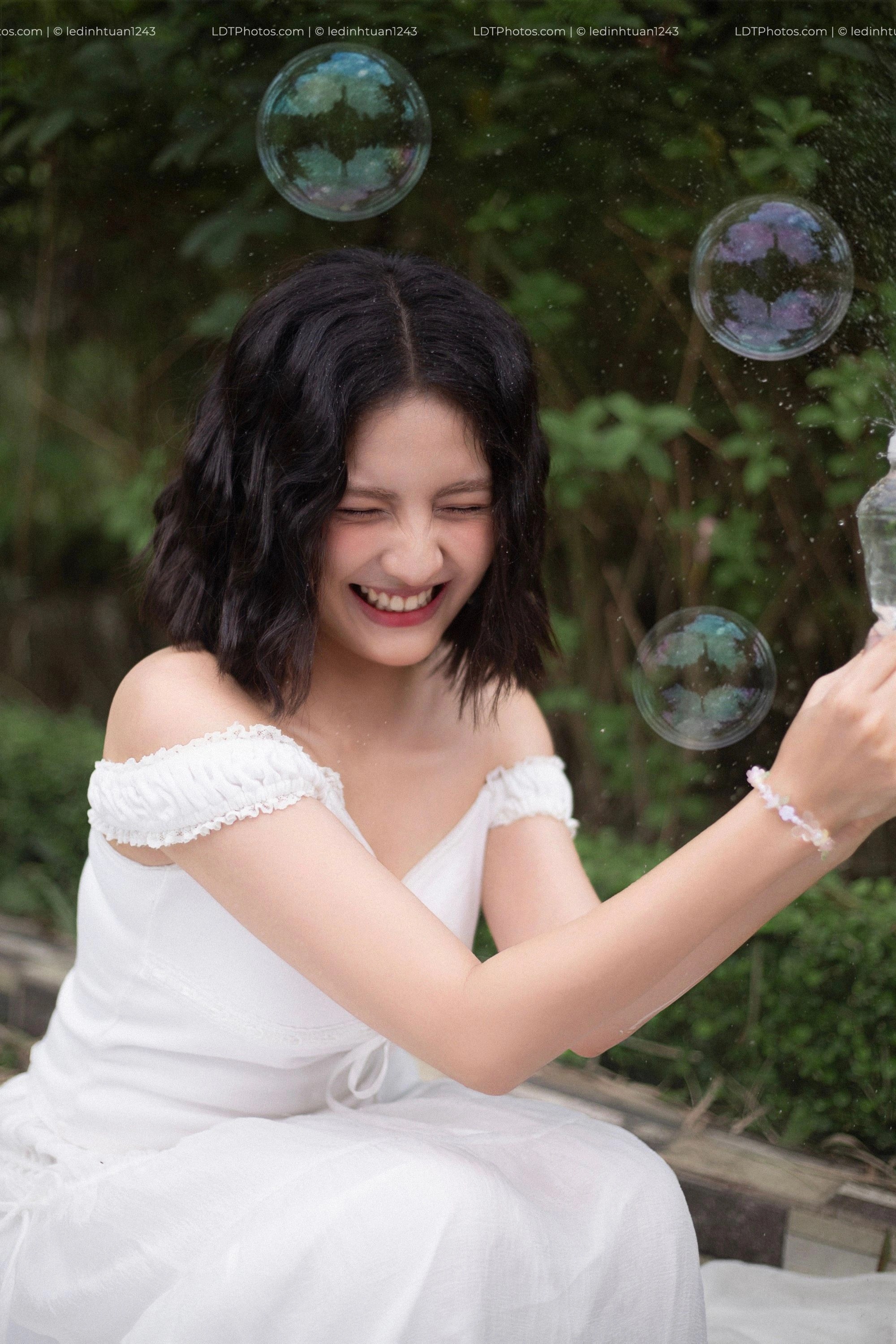 Concept Cà Chua Hè