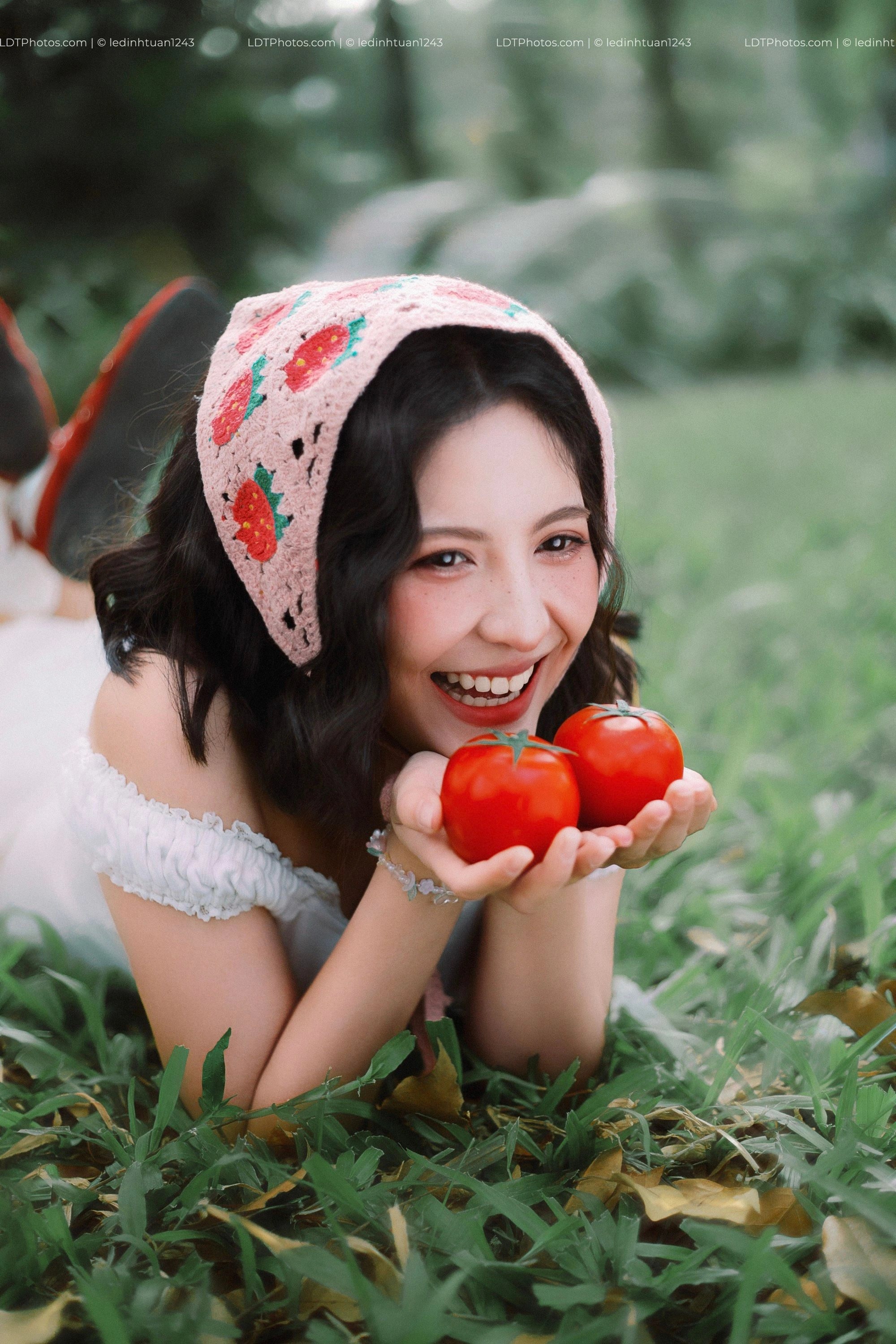 Concept Cà Chua Hè