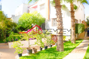 MAGNIFIQUE VILLA de 460 M² - Photo de Couverture