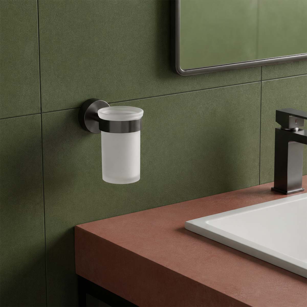 round modern tumbler with holder for toothbrushes - black
