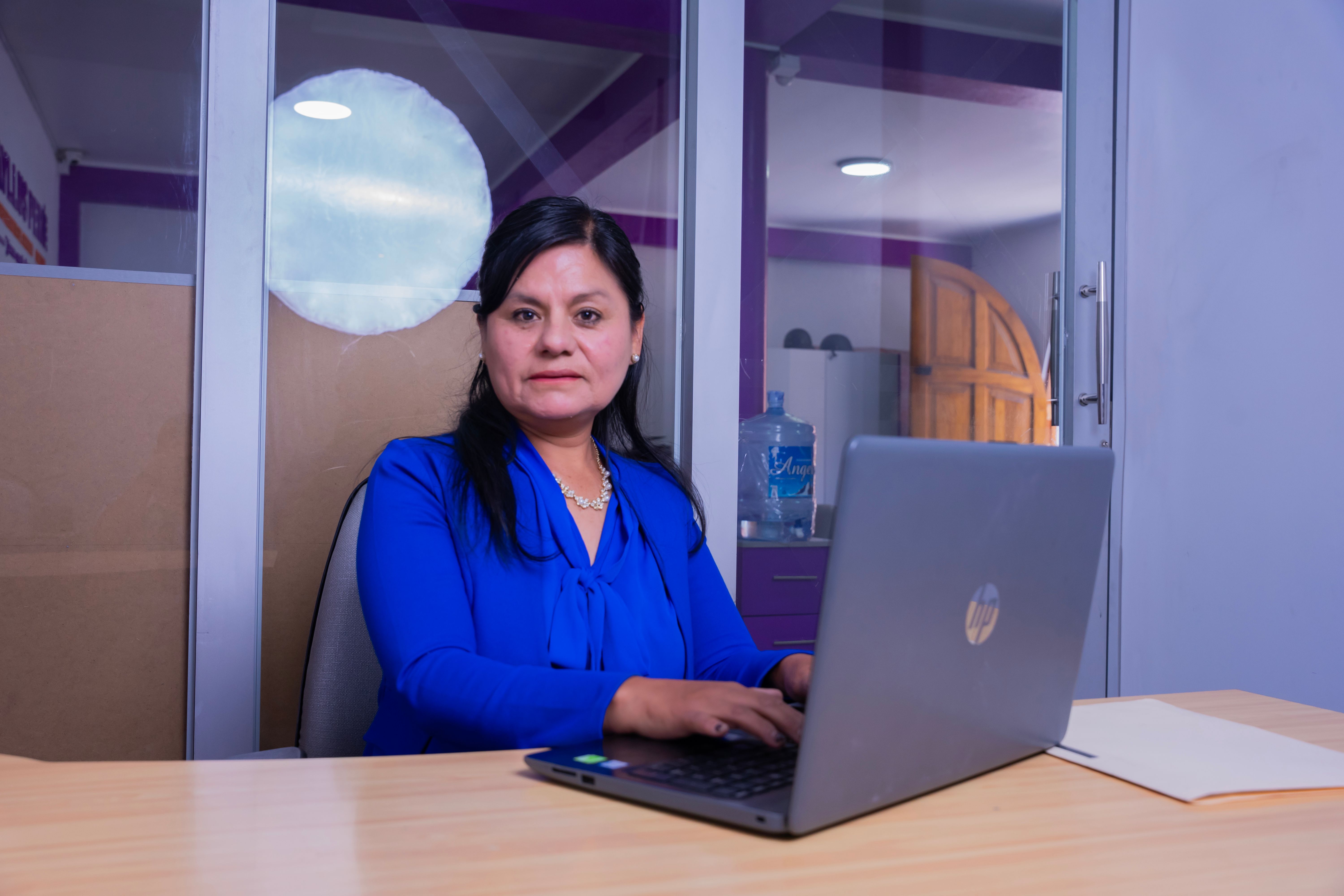 C.P.C. Carolina López Gonzalez - Presidenta - Ayllus Peru