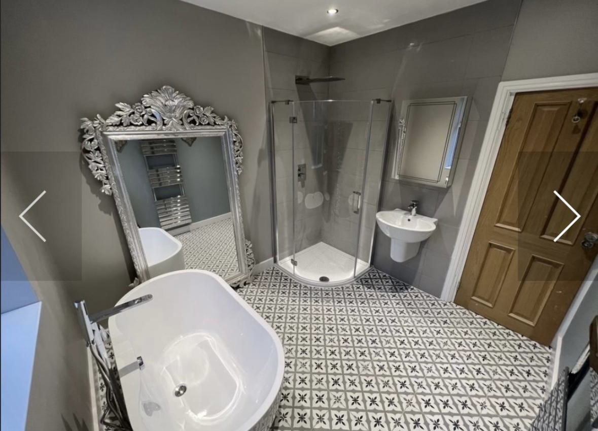 Bathroom sink and vanity