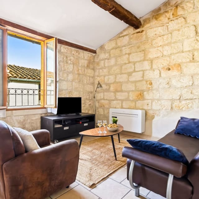 Appartement- Aigues-Mortes