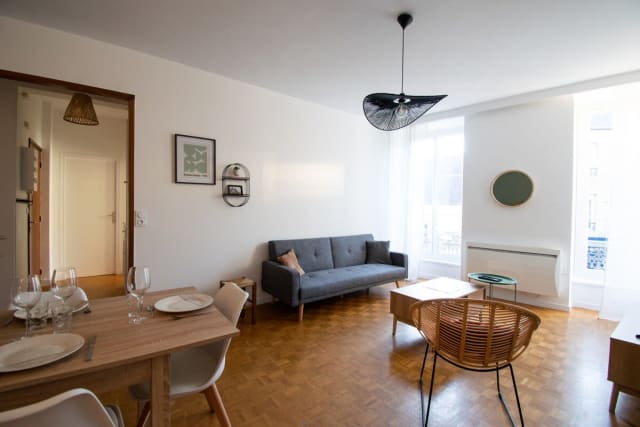 Les Rosiers – Séjour lumineux & 3 grandes chambres