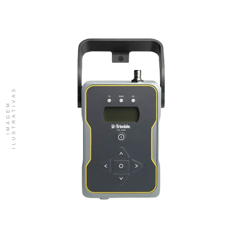 Antena RTK Trimble tdl-h 450 instalada em um trator para agricultura de precisão.