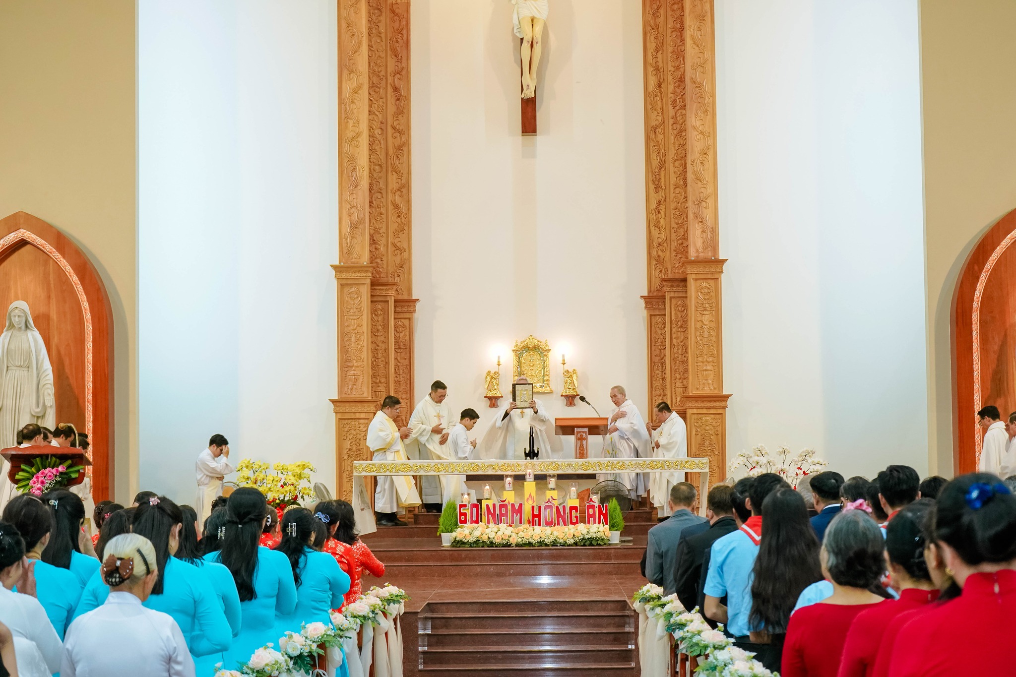 Gx. Phước Lâm: Thánh lễ tạ ơn mừng 60 năm thành lập Giáo xứ- Ngày 09.12.2025