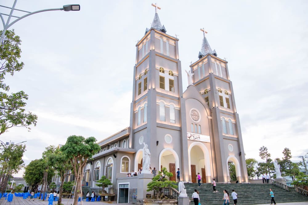 Gx. Phước Lâm: Mừng Sinh Nhật Đức Trinh Nữ Maria - Bổn Mạng Hội Tận Hiến Gx. Phước Lâm: Mừng Sinh Nhật Đức Trinh Nữ Maria - Bổn Mạng Hội Tận Hiến