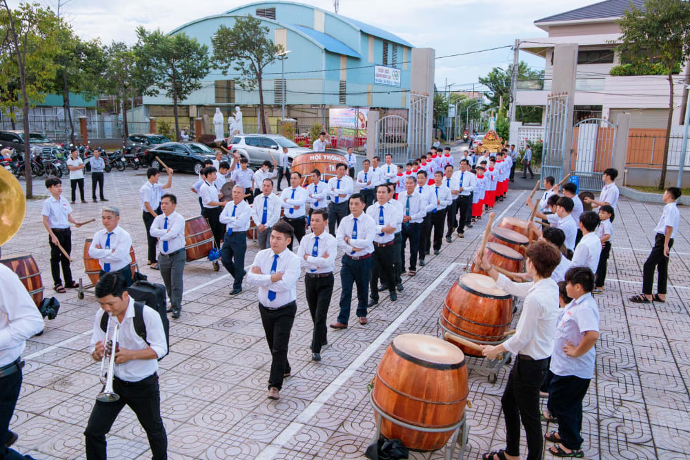 Gx. Phước Lâm: Mừng Sinh Nhật Đức Trinh Nữ Maria - Bổn Mạng Hội Tận Hiến Gx. Phước Lâm: Mừng Sinh Nhật Đức Trinh Nữ Maria - Bổn Mạng Hội Tận Hiến
