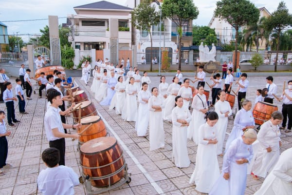 Gx. Phước Lâm: Mừng Sinh Nhật Đức Trinh Nữ Maria - Bổn Mạng Hội Tận Hiến