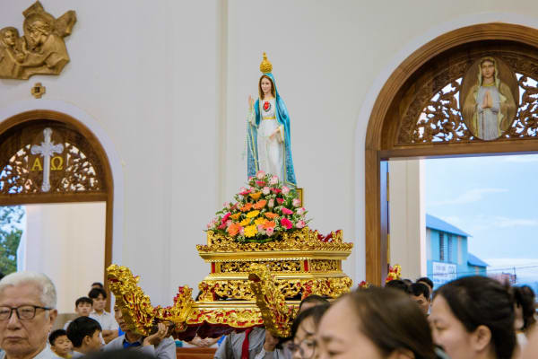 Gx. Phước Lâm: Mừng Sinh Nhật Đức Trinh Nữ Maria - Bổn Mạng Hội Tận Hiến Gx. Phước Lâm: Mừng Sinh Nhật Đức Trinh Nữ Maria - Bổn Mạng Hội Tận Hiến