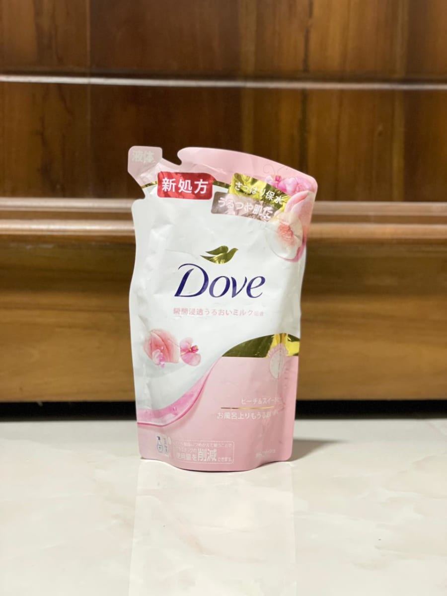 Dove Peach & Sweet pea Moisturizing Body Wash