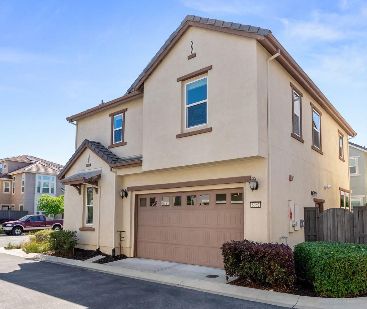6082 Charlotte Dr, SAN JOSE, CA 95123