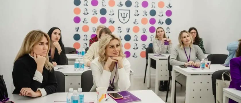 Курсы КПТ для психологов: современные навыки для успешной практики