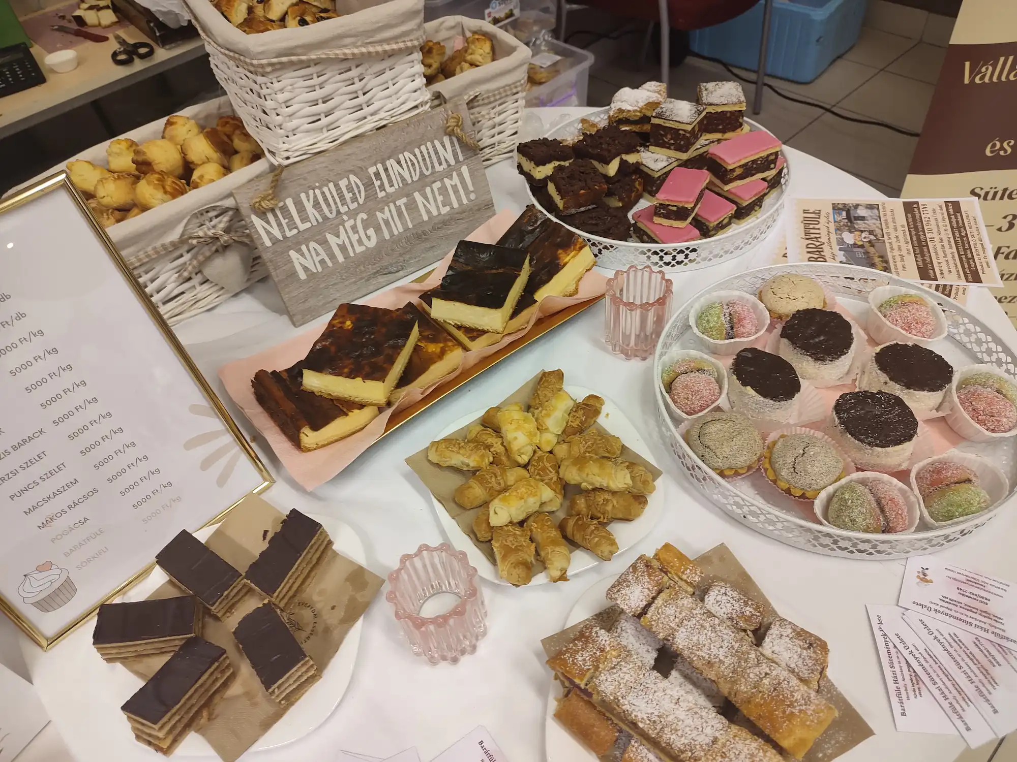 Barátfüle üzlet táblája