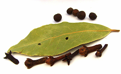 Clove Leaf Essential Oil molecular structure or representation
