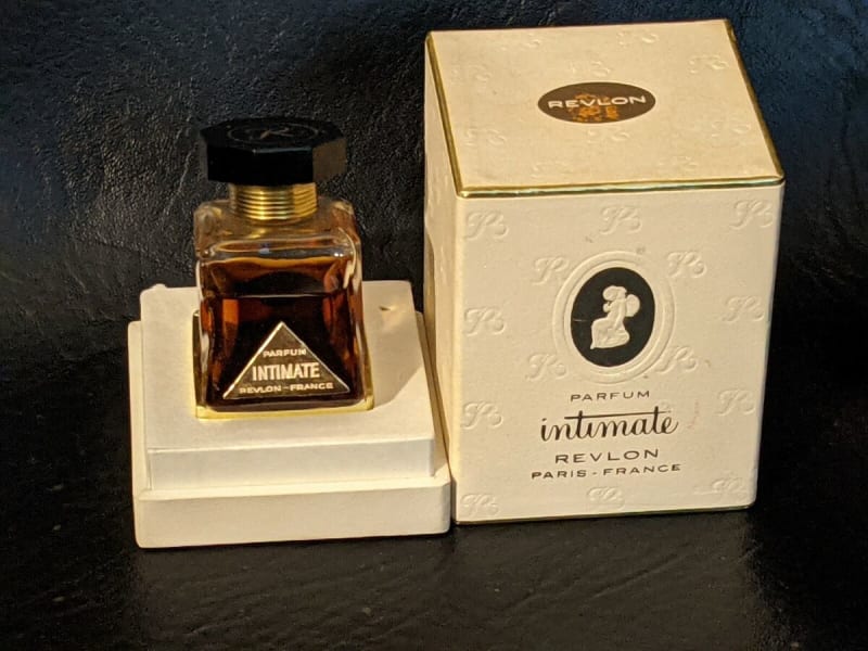Image for Intimate Parfum Revlon