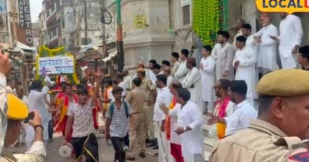 पुष्कर से अजमेर तक गूंजे ‘हर-हर महादेव’ के जयकारे! दरगाह के बाहर से निकली कावड़ यात्रा, जगह-जगह हुआ स्वागत