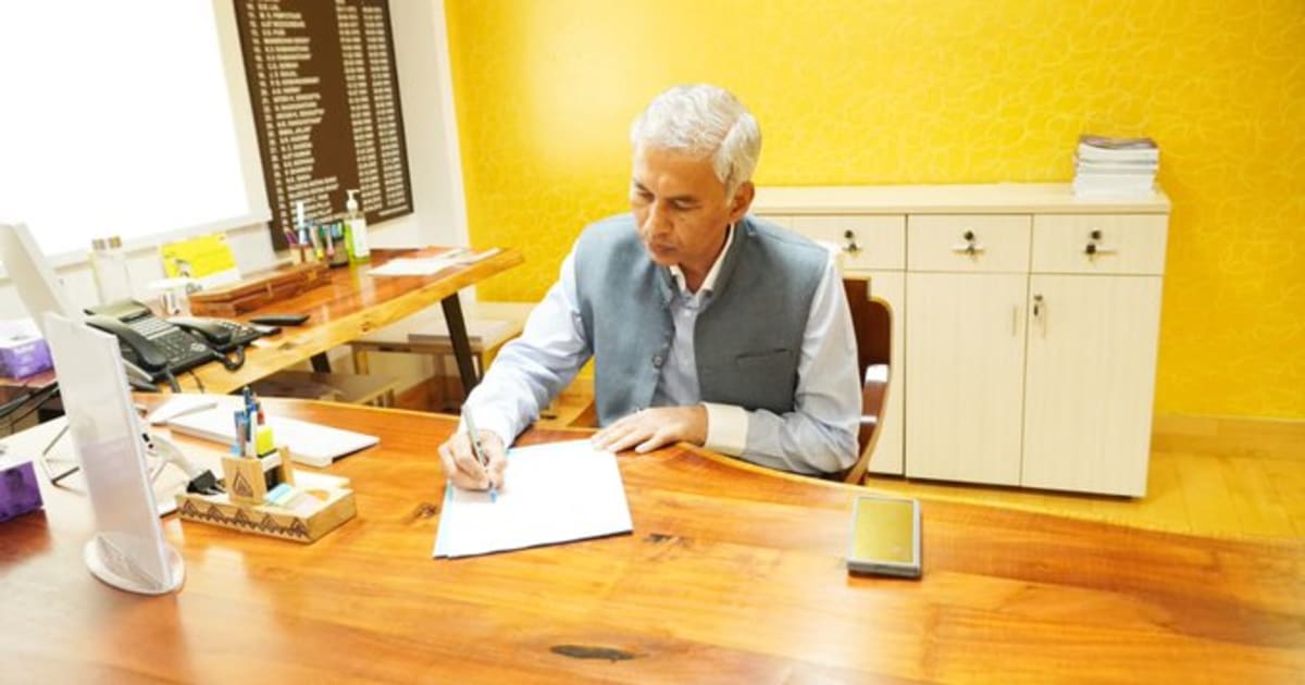 अनुराग जैन ने संभाला नीति आयोग के CEO का पद