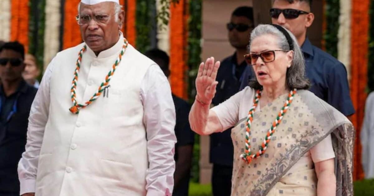 'वंदे मातरम्' का अपमान: सोनिया गांधी, राहुल गांधी और और खरगे के खिलाफ FIR की मांग