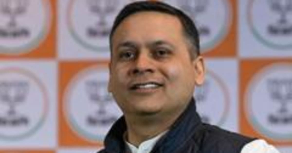 अमित मालवीय को बीजेपी ने सोशल मीडिया इंचार्ज के पद से क्यों हटाया?