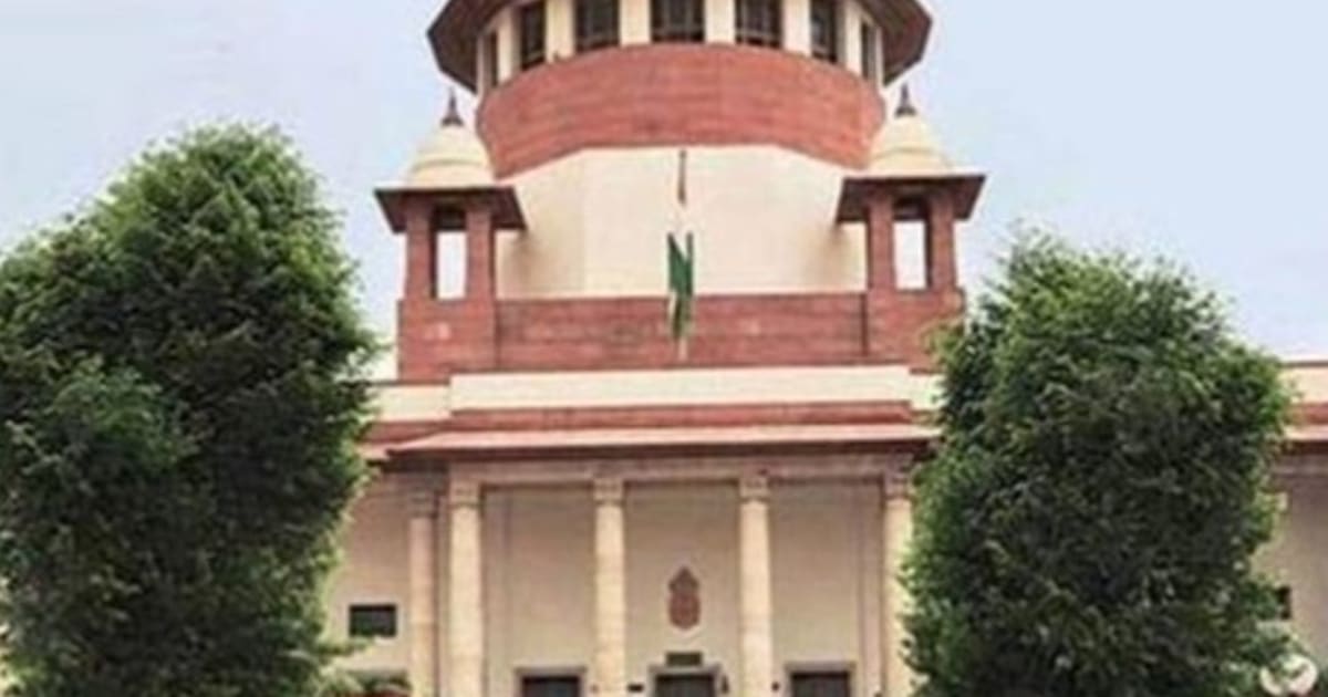 दिल्ली पुलिस का जंतर-मंतर पर अतिरिक्त बल प्रयोग से इनकार:सुप्रीम कोर्ट में कहा- संसद मार्च की अनुमति नहीं थी, भीड़ ने बैरिकेड तोड़े