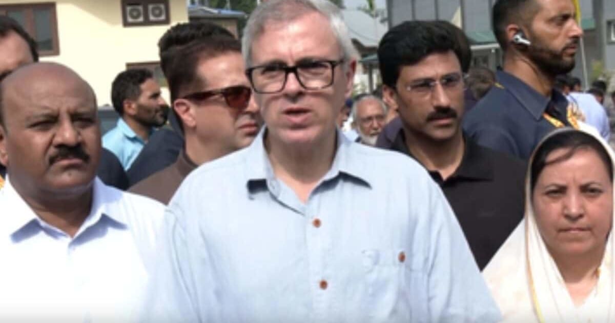 'कश्मीर के हालात पर US राजदूत सर्जियो गोर से बात करूंगा लेकिन...' उमर अब्दुल्ला ने क्यों कहा, ये मेरी आदत नहीं