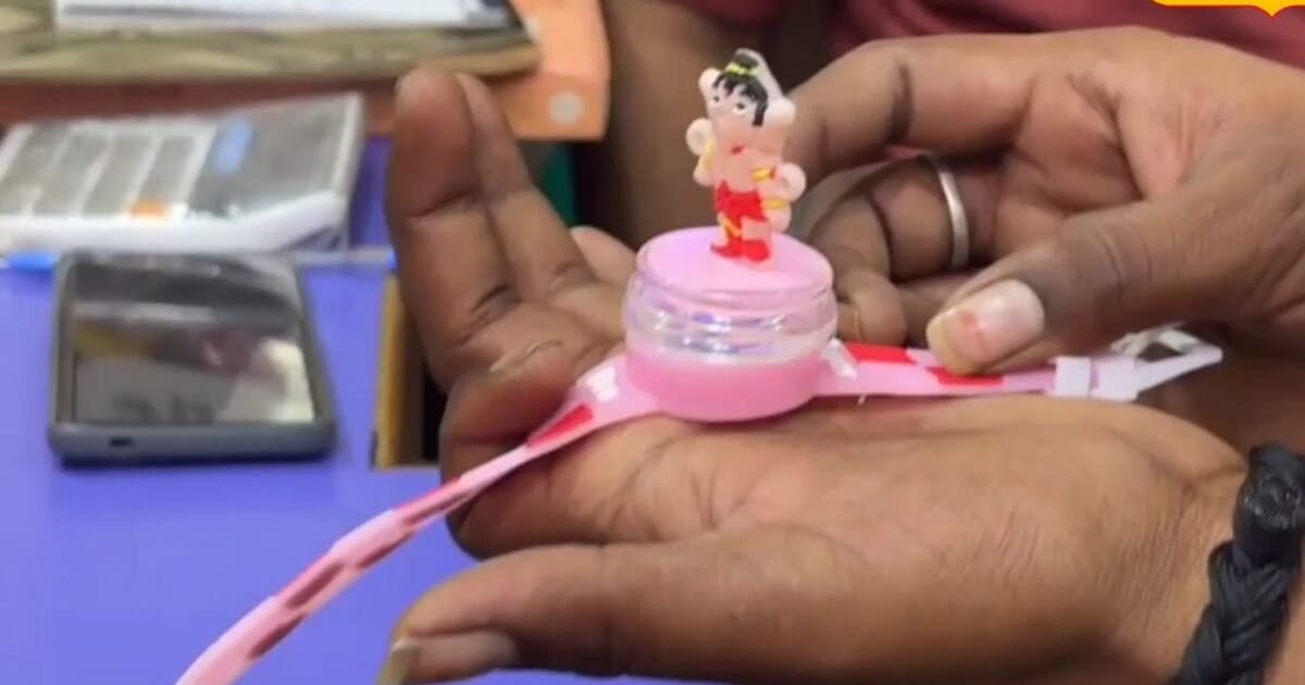 डोरेमॉन से हल्क तक... बच्चों के लिए राखियों का अनोखा कलेक्शन, बजट भी जेब के हिसाब से