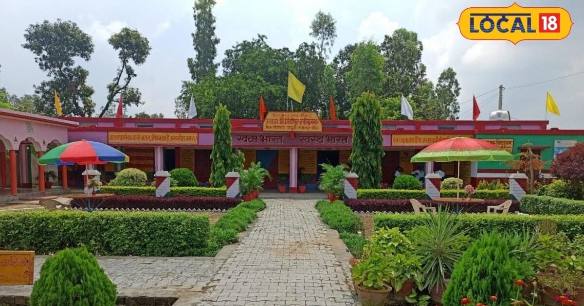 लखीमपुरः मियापुर सरकारी स्कूल की ऐसी बदली तस्वीर कि प्राइवेट स्कूल भी पड़ जाएं फीके, डिजिटल माध्यम से मिल रहा है शिक्षा