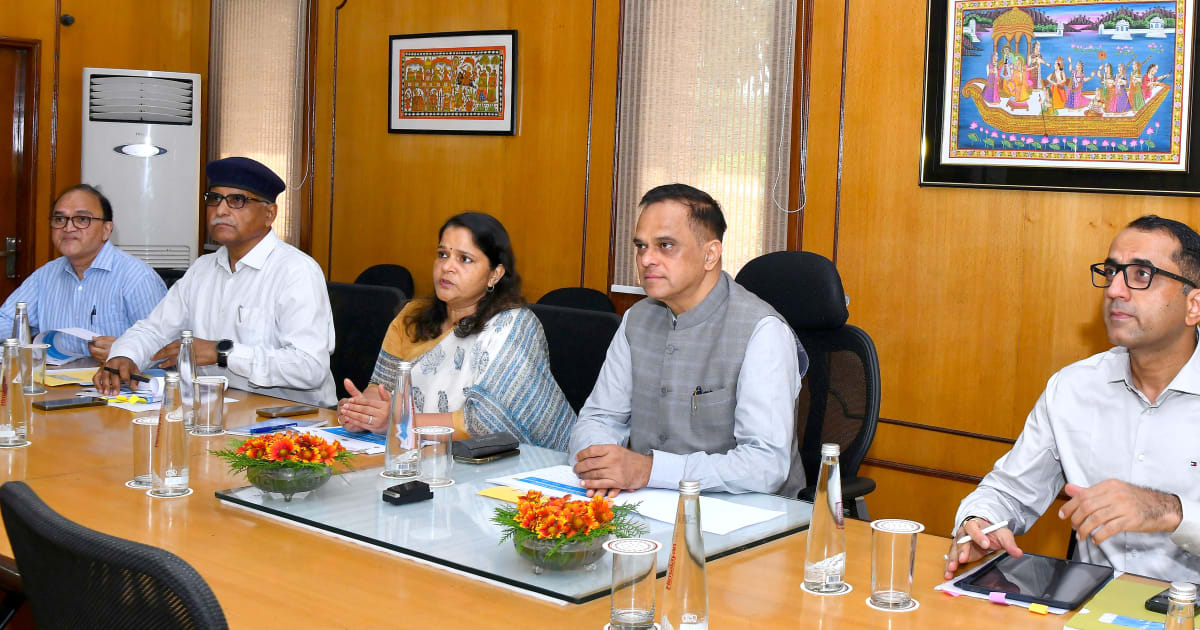 राजस्थान: टीबी मुक्त राजस्थान के प्रयासों को मिलेगी गति, कमजोर जिलों पर रहेगा विशेष फोकस, मुख्य सचिव ने टीबी मुक्त भारत अभियान की प्रगति की ली समीक्षा बैठक