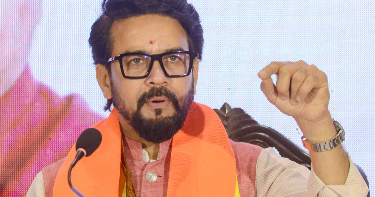 कांग्रेस के लिए देश से ज्यादा वोट महत्वपूर्ण- अनुराग ठाकुर