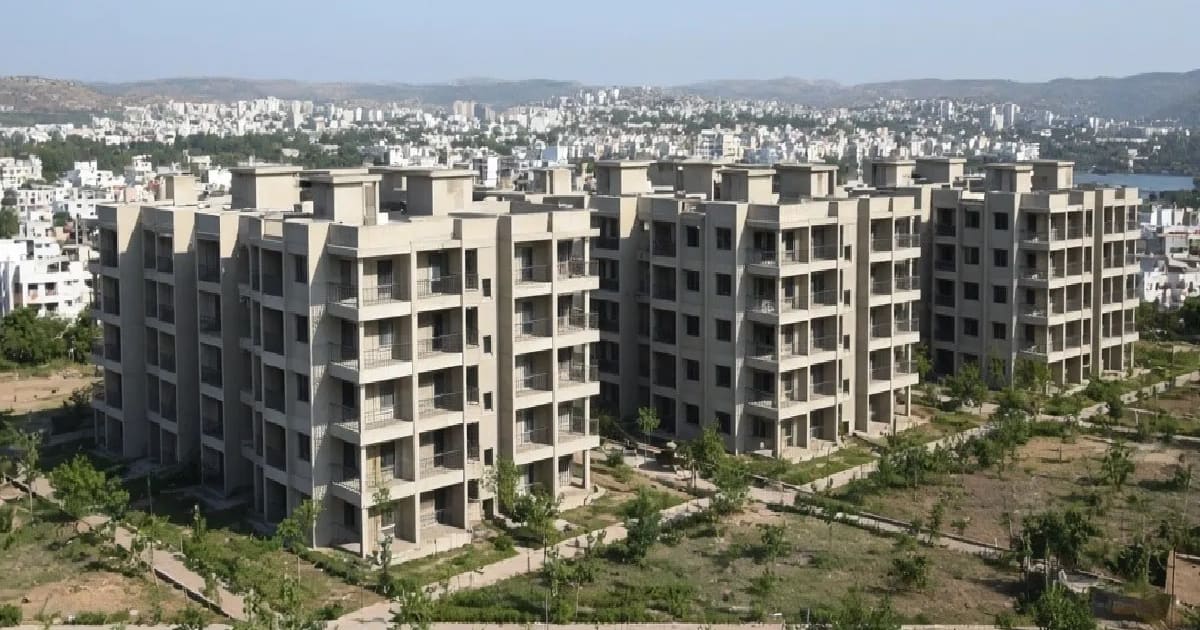 Bhopal news: बिना पर्यावरण मंजूरी के बने 17 आवासीय प्रोजेक्ट, 2 लाख से ज्यादा रहवासियों पर संकट