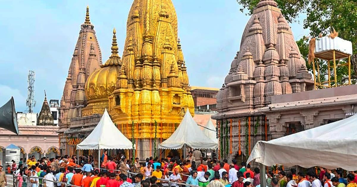 श्रावण मास में 53.70 लाख श्रद्धालुओं ने किए बाबा विश्वनाथ के दर्शन