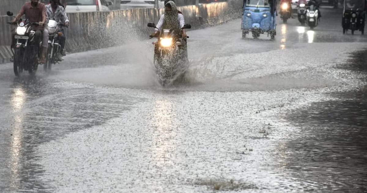 एमपी में स्ट्रॉन्ग सिस्टम एक्टिव, 16 जिलों में भारी बारिश का ऑरेंज अलर्ट, 8 इंच बारिश का अनुमान