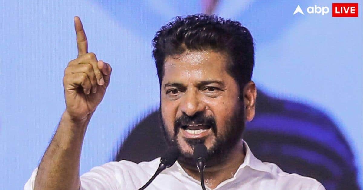तेलंगाना में सियासी भूचाल! CM रेड्डी के खिलाफ जमीन घोटाले की शिकायत दर्ज