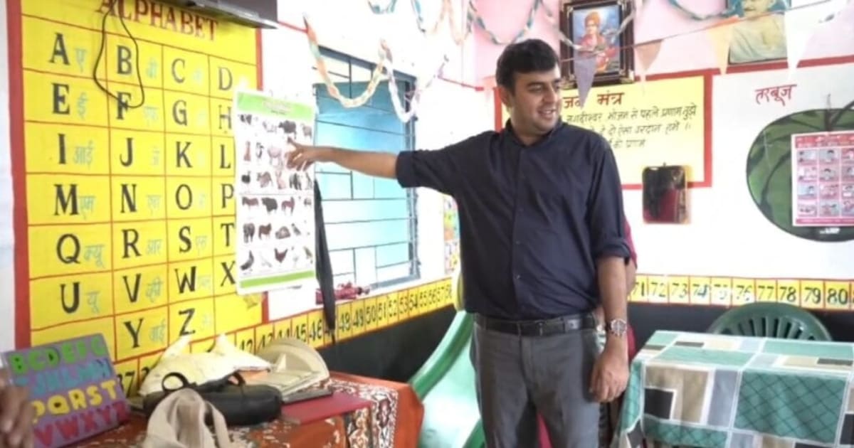 शहडोल: कलेक्टर पार्थ जायसवाल ने आंगनबाड़ी केंद्र का किया निरीक्षण, बच्चों के साथ दिखा आत्मीय और सहज अंदाज