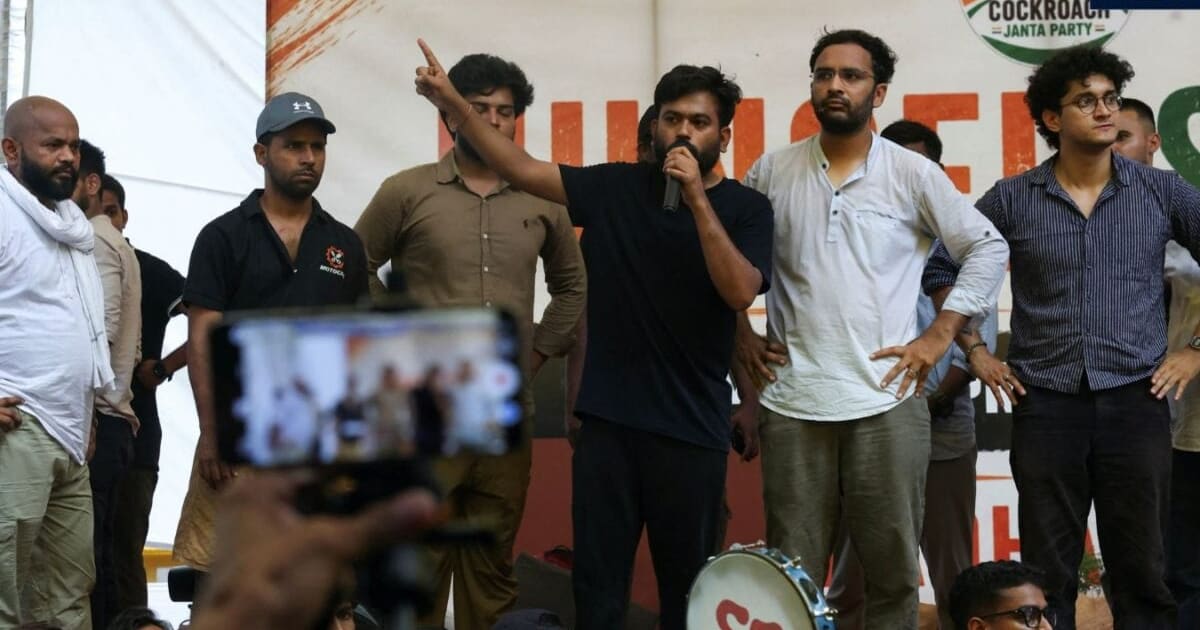 'प्रदर्शन खत्म कराया, अब वादे भूल गई सरकार?' फिर जंतर मंतर जैसे आंदोलन की तैयारी में कॉकरोच जनता पार्टी